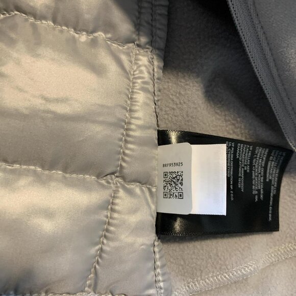 The North Face ThermoBall Hybrid Hoodie in light gray - Picture 7 of 7